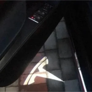 Meget populær - Tesla Model X / S / 3 LED Ghost Light - Logo