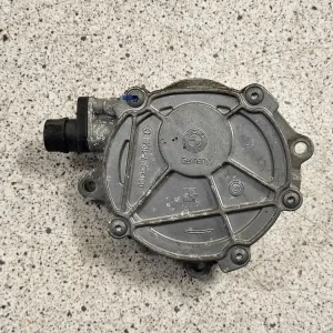 Anbefalet valg - VAKUUMPUMPE, BMW 3 E90/91/92/93 05>
