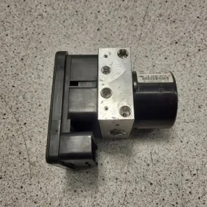 ABS PUMPE, BMW 3 E90/91/92/93 05> - Spar ekstra