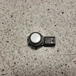 Topkvalitet - BAK SENSOR, BMW 3 F30/31/F80 12 – 18
